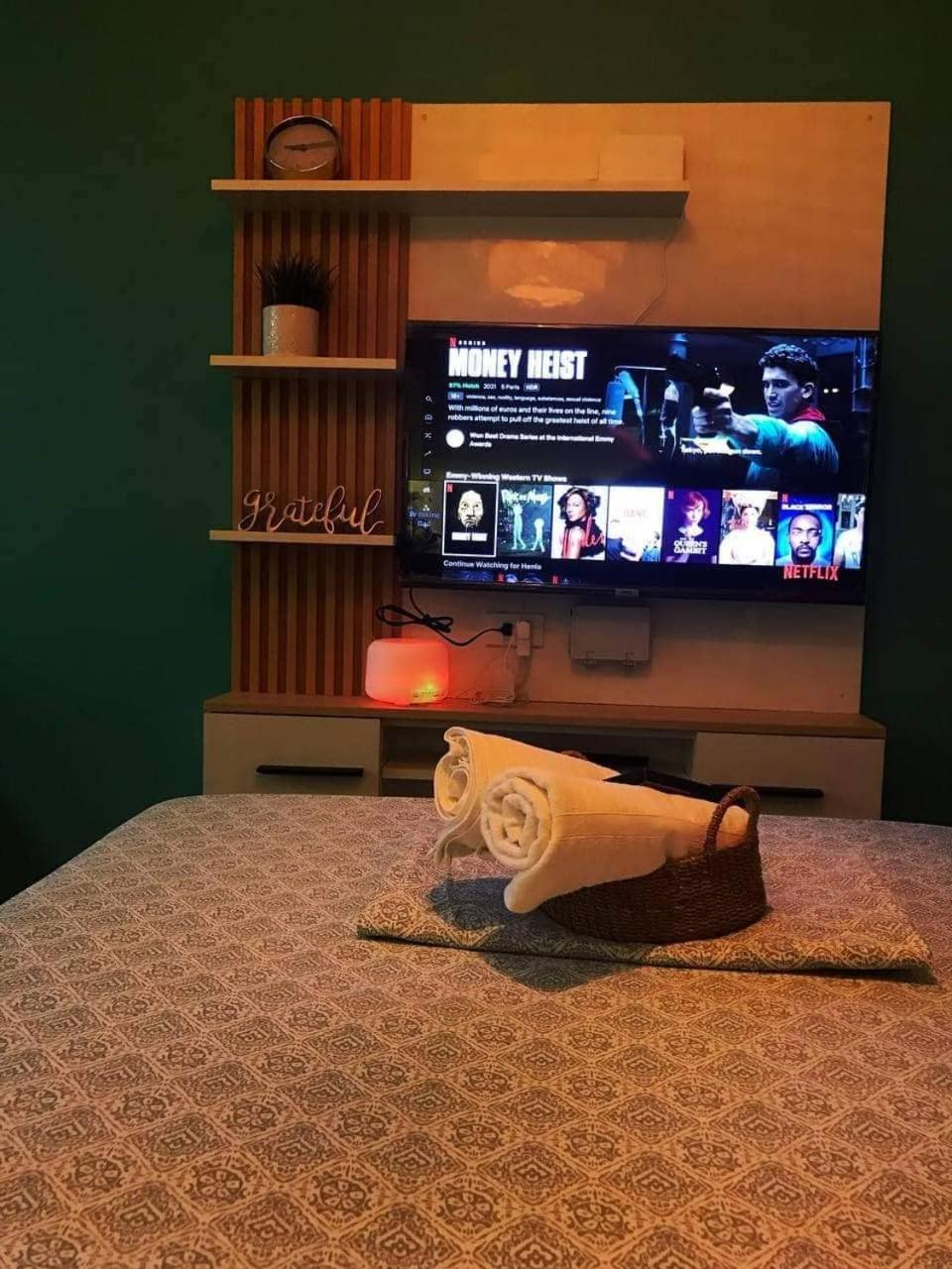 位于麦哲伦车道的公寓套间 大雅台 外观 照片